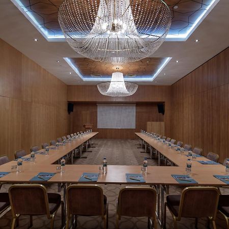 Wyndham Garden Diyarbakir Hotel Exterior photo