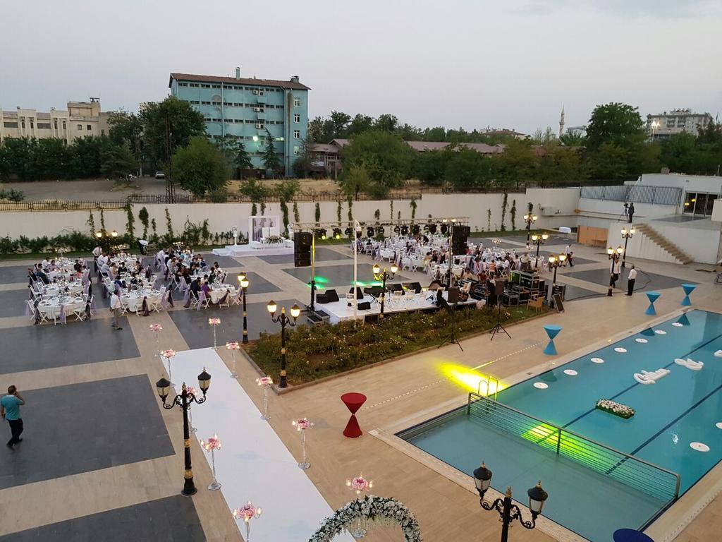 Wyndham Garden Diyarbakir Hotel Exterior photo