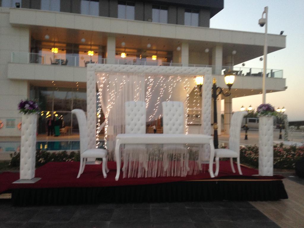 Wyndham Garden Diyarbakir Hotel Exterior photo