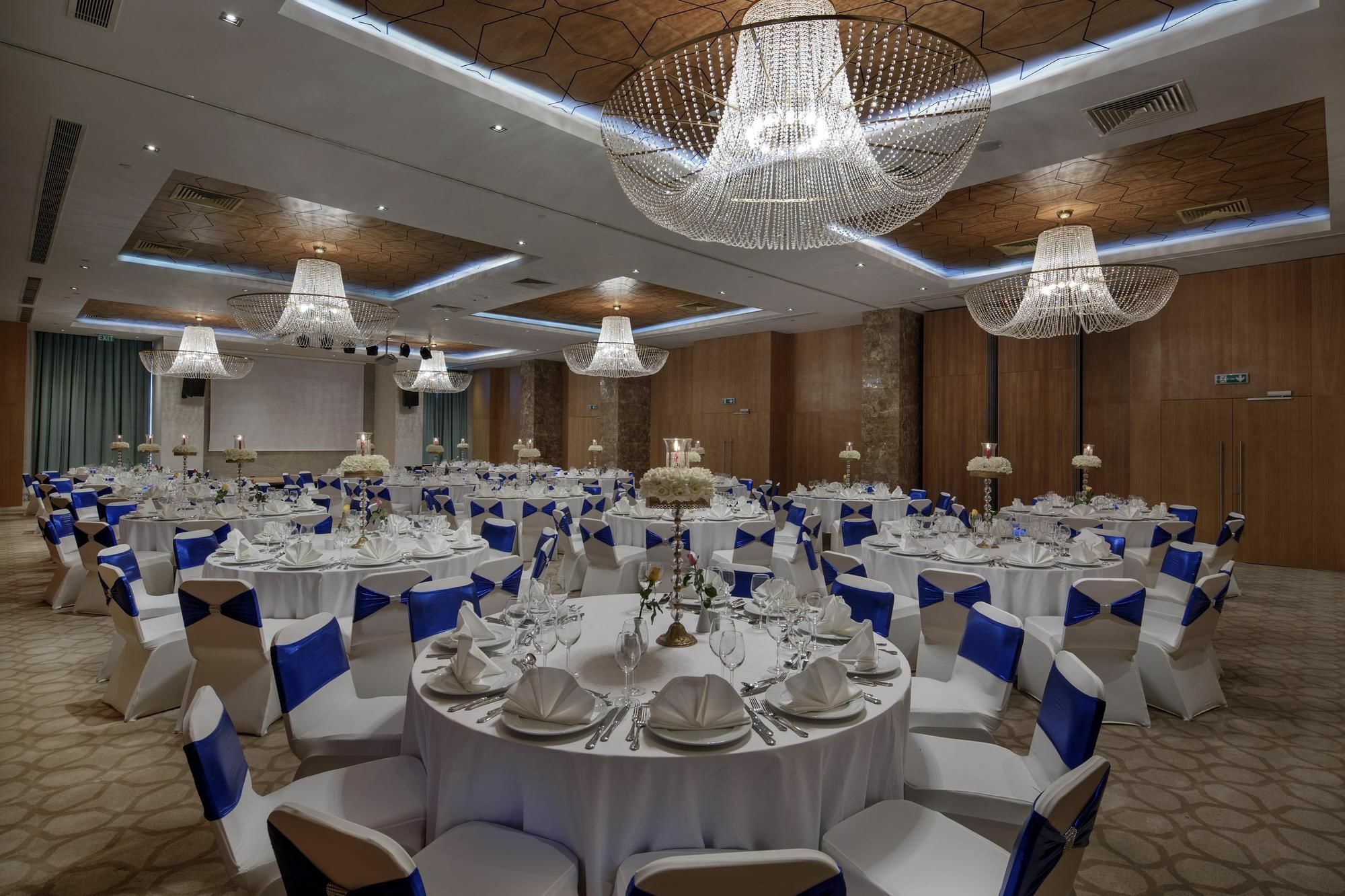 Wyndham Garden Diyarbakir Hotel Exterior photo
